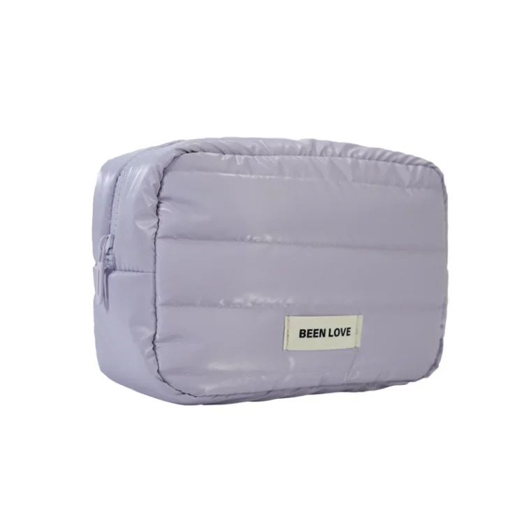 Why Partnering with a Professional Bag Makeup Manufacturer Matters